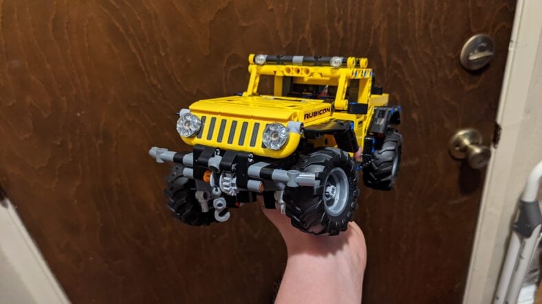 The Jeep Wrangler Rubicon Technic Lego Set