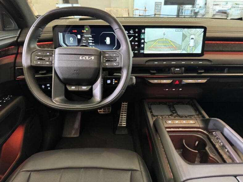 The Driver'S Seat In The 2027 Kia Telluride