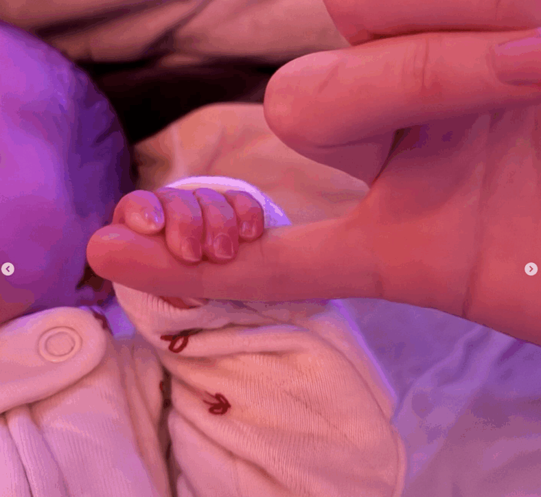 Elsie Hewitt And Pete Davidson' Daughter Scottie