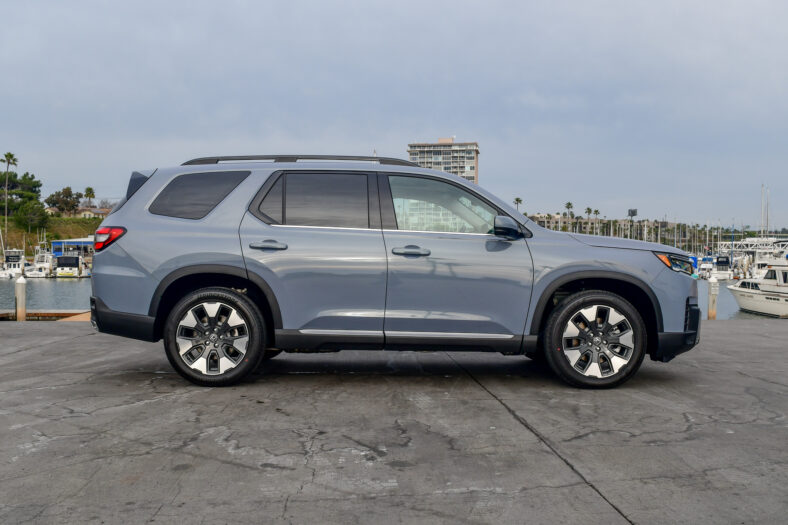 The Side Profile Of The 2026 Honda Pilot