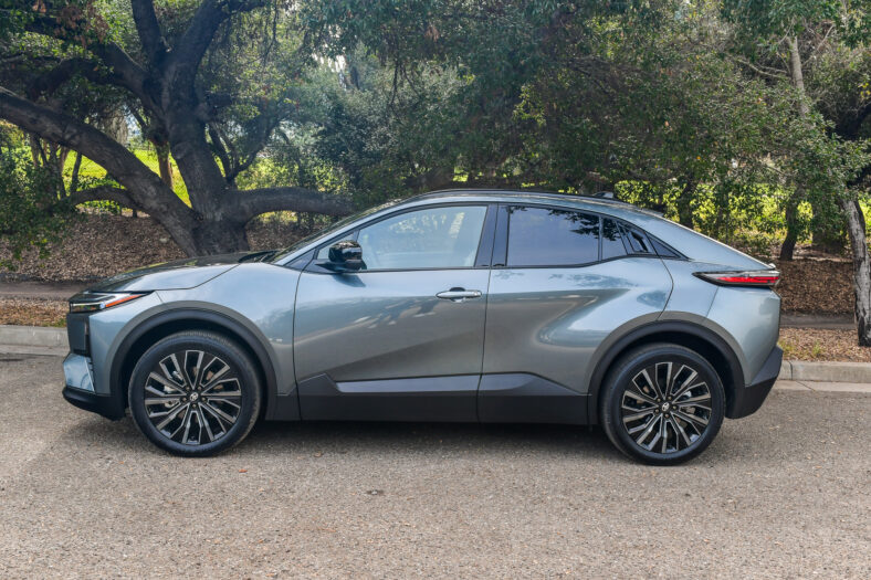 The Side Profile Of The 2026 Toyota C-Hr Xse