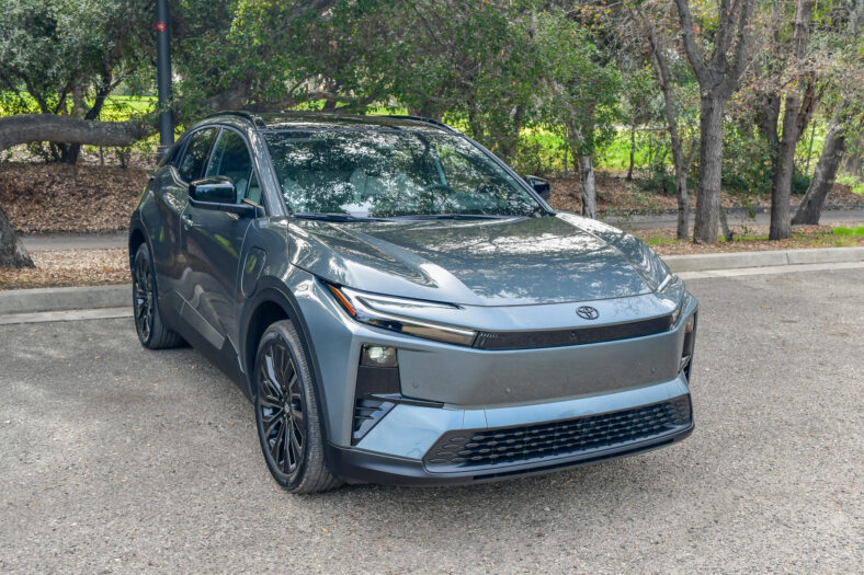 The Front End Of The 2026 Toyota C-Hr Xse