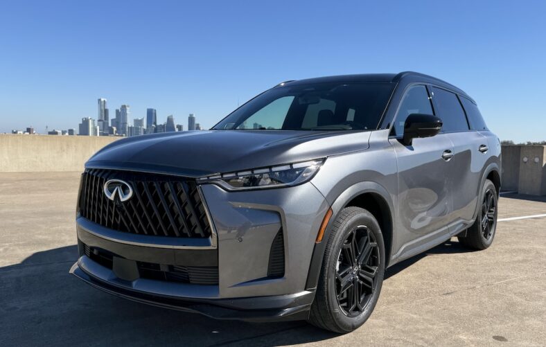 The Front End Of The 2026 Infiniti Qx60