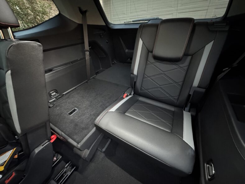 The Third Row Seat Of The 2025 Vw Atlas Peak Edition, From The View Of The 2Nd Row Seat